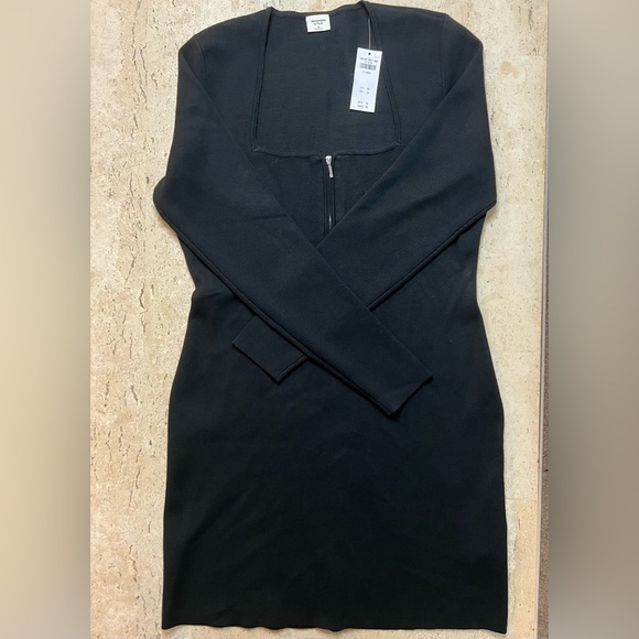 Abercrombie & Fitch Dresses & Skirts - NWT Abercrombie and Fitch Bodycon 1/2 Zip Mini Sweater Dress Size XL